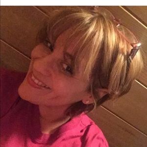 Meet your Posher, Annette